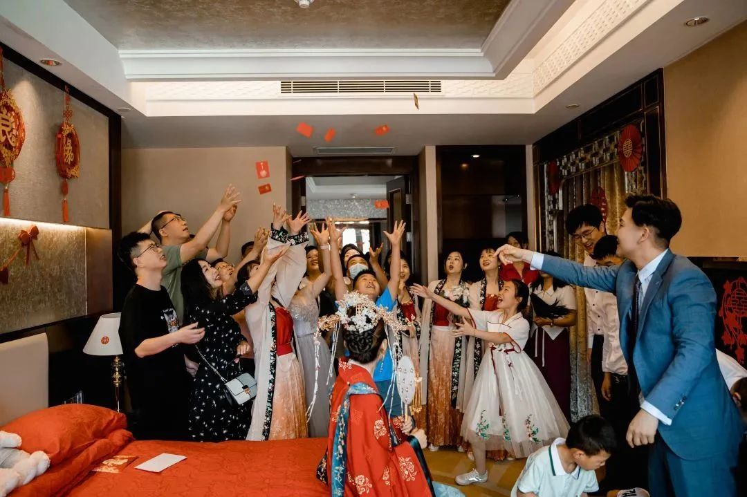 攻略！婚禮當天新人該怎么給紅包？